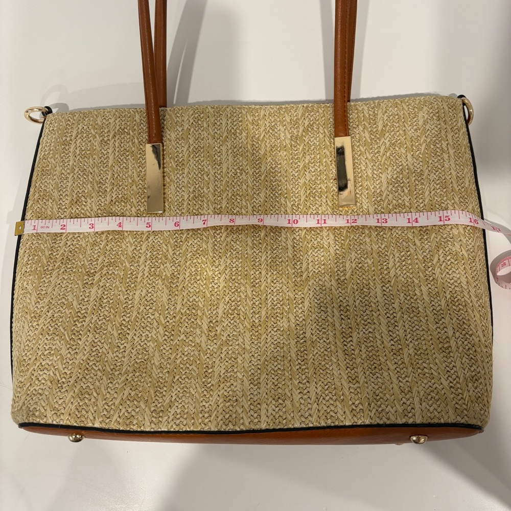 Atrie Tote - Picture 5 of 12